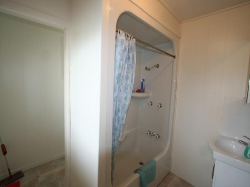 180 Manners Street, Tenterfield NSW 2372