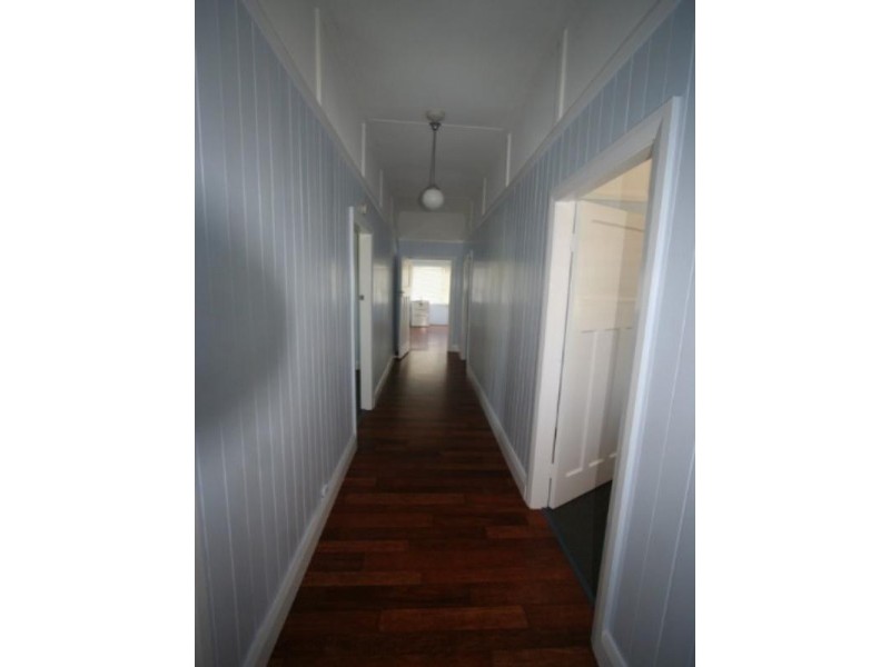 119 Douglas Street, Tenterfield NSW 2372