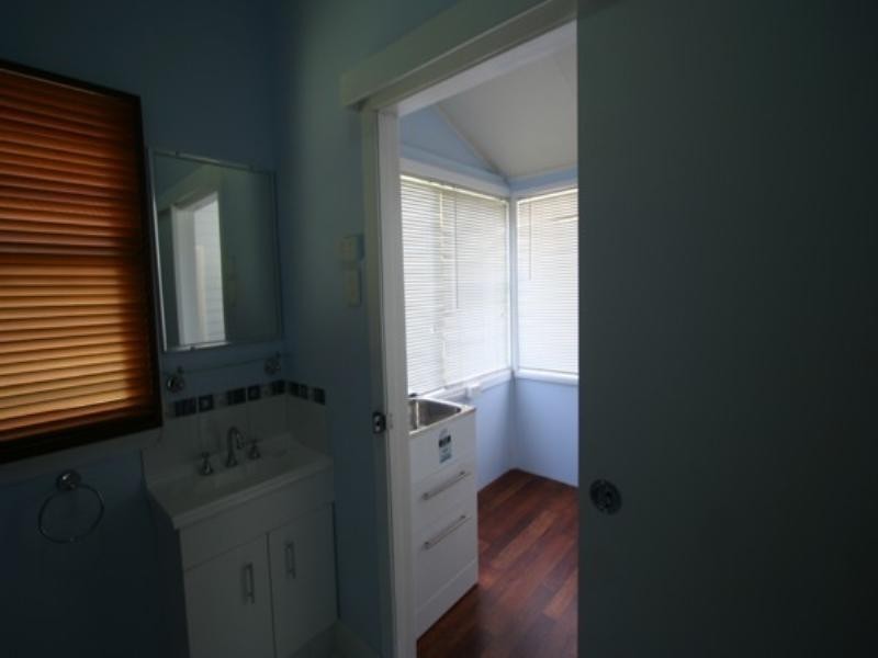 119 Douglas Street, Tenterfield NSW 2372