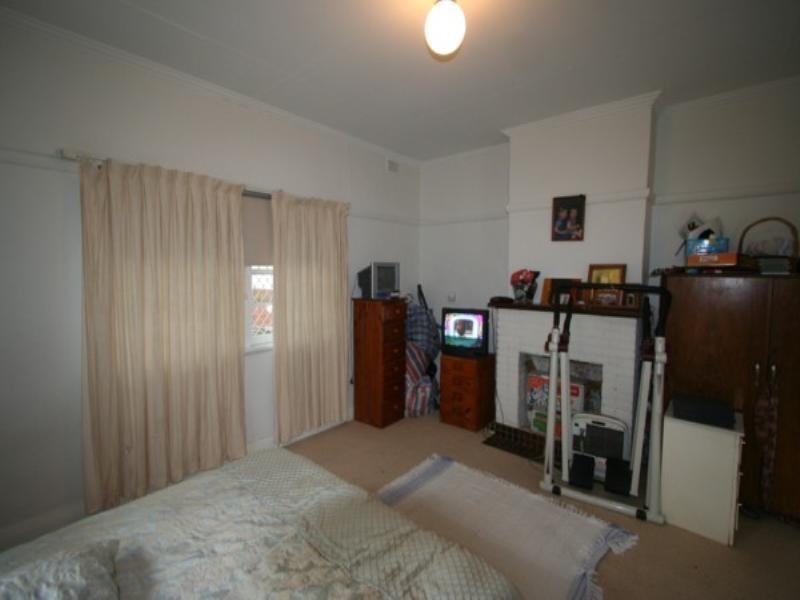 25 Duncan Street, Tenterfield NSW 2372