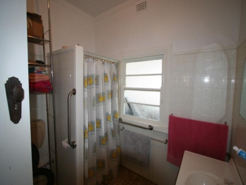 25 Duncan Street, Tenterfield NSW 2372