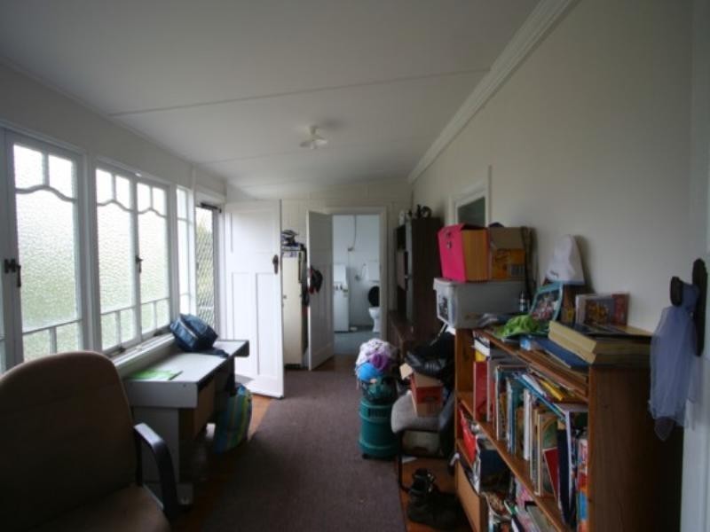 25 Duncan Street, Tenterfield NSW 2372