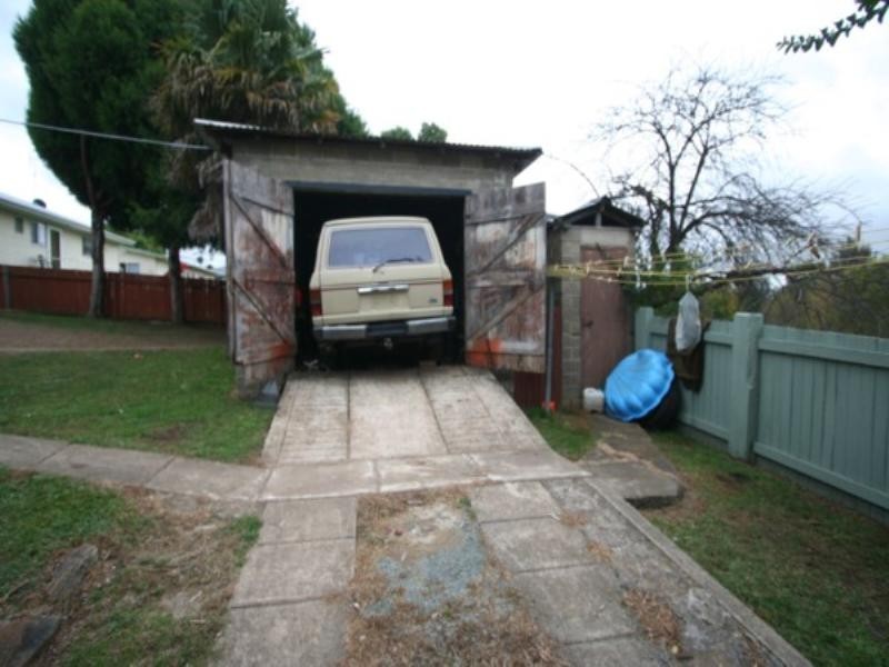 25 Duncan Street, Tenterfield NSW 2372