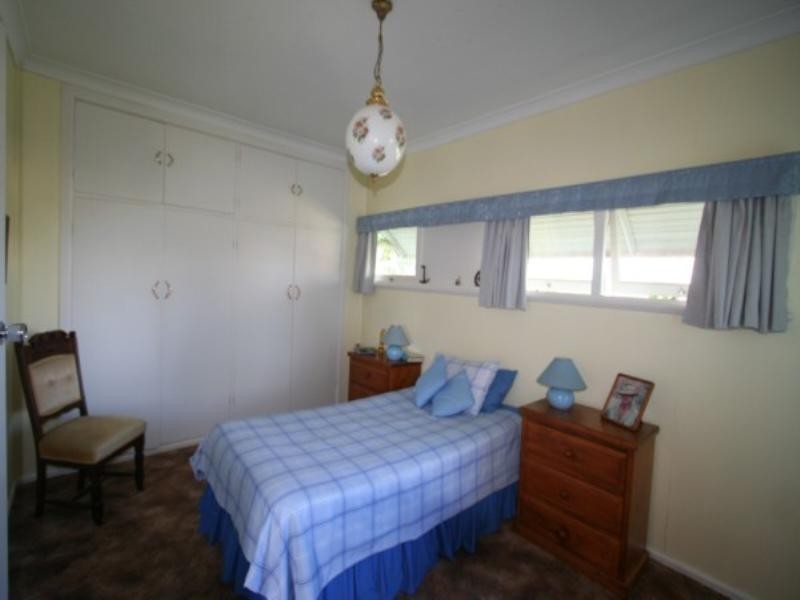 139 Miles Street, Tenterfield NSW 2372