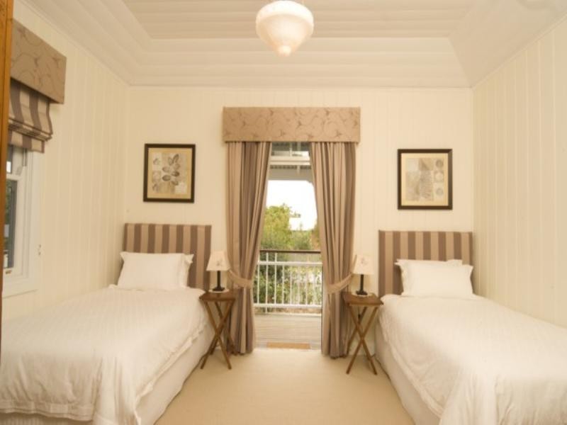 81 Logan Street, Tenterfield NSW 2372