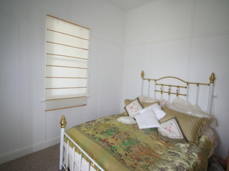 39 Douglas Street, Tenterfield NSW 2372