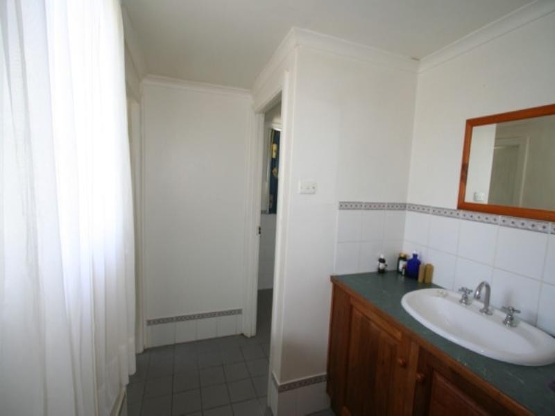 29 Railway Street, Tenterfield NSW 2372