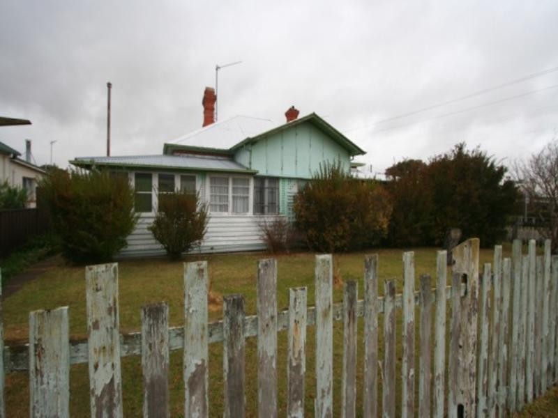 100 Bulwer Street, Tenterfield NSW 2372