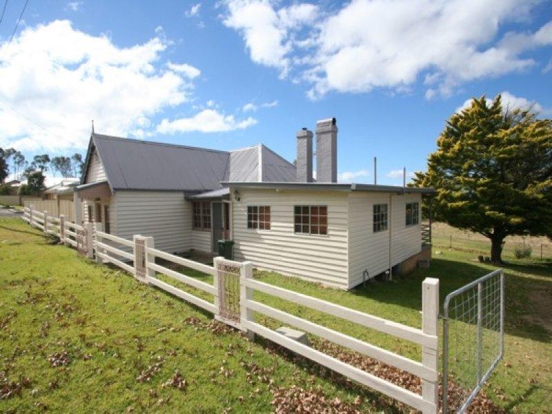 179 Pelham Street, Tenterfield NSW 2372
