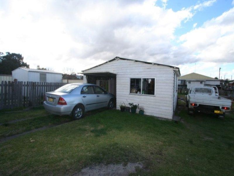 44 Margaret Street, Tenterfield NSW 2372