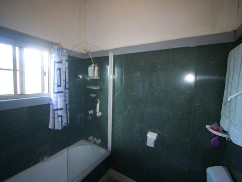 44 Margaret Street, Tenterfield NSW 2372