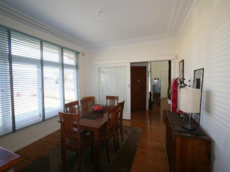 166 Manners Street, Tenterfield NSW 2372