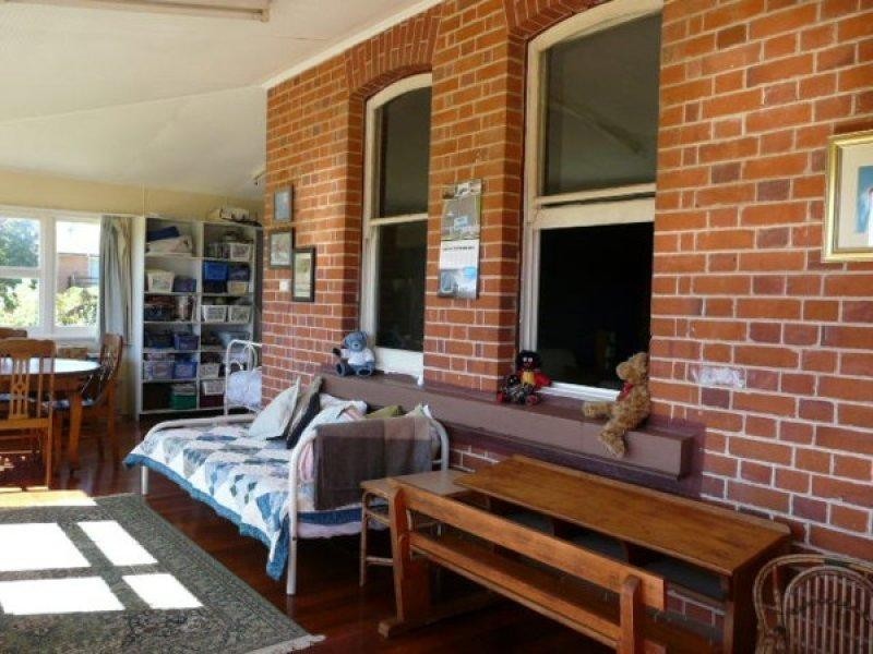 151 Petrie Street, Tenterfield NSW 2372