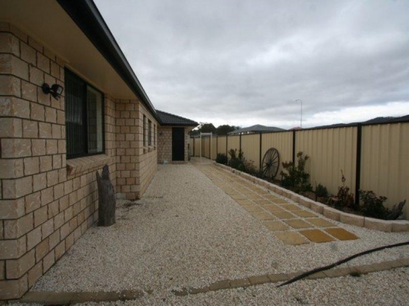 5 Mackenzie Court, Tenterfield NSW 2372