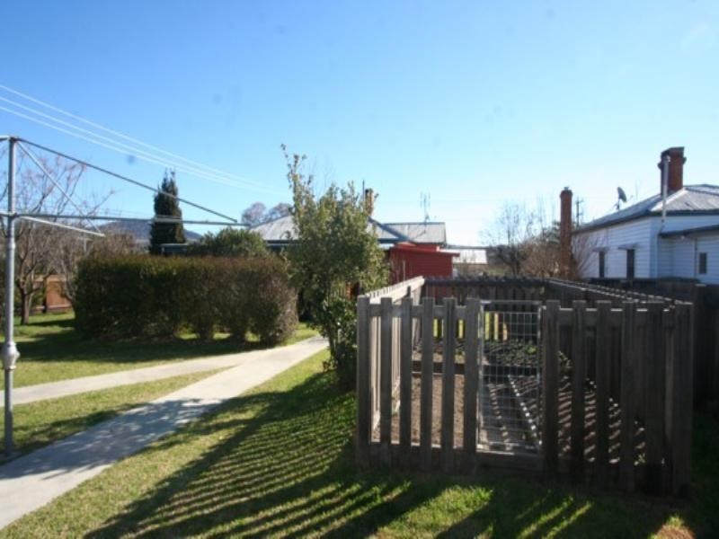 101 Logan Street, Tenterfield NSW 2372