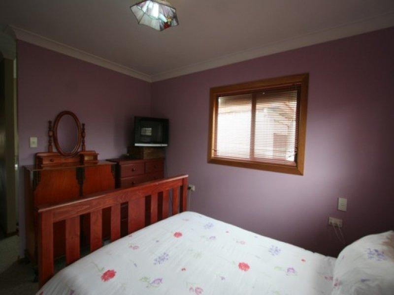 131 Logan Street, Tenterfield NSW 2372