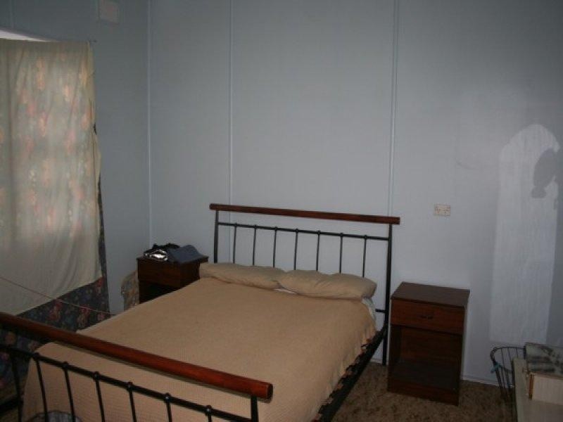 72 Manners Street, Tenterfield NSW 2372