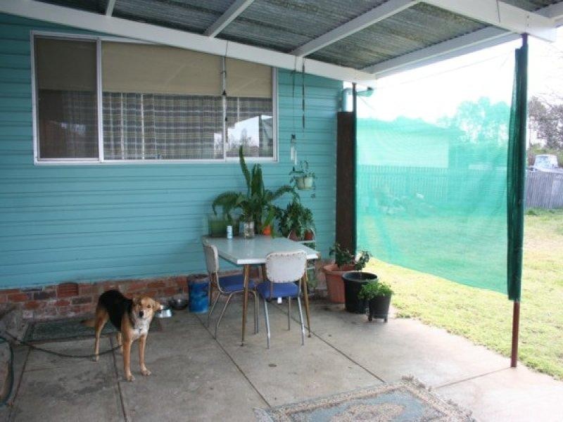 72 Manners Street, Tenterfield NSW 2372