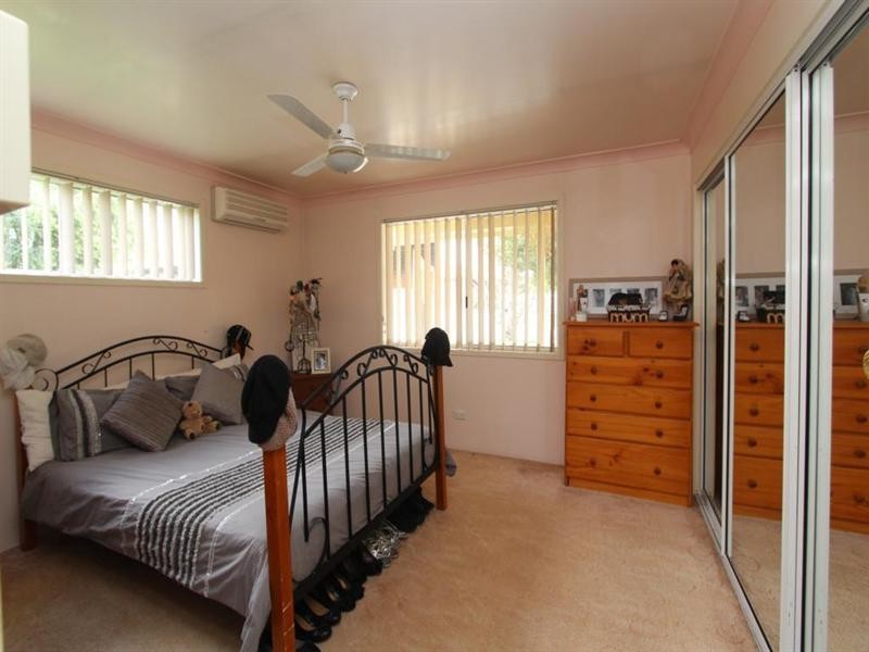 215 Logan Street, Tenterfield NSW 2372