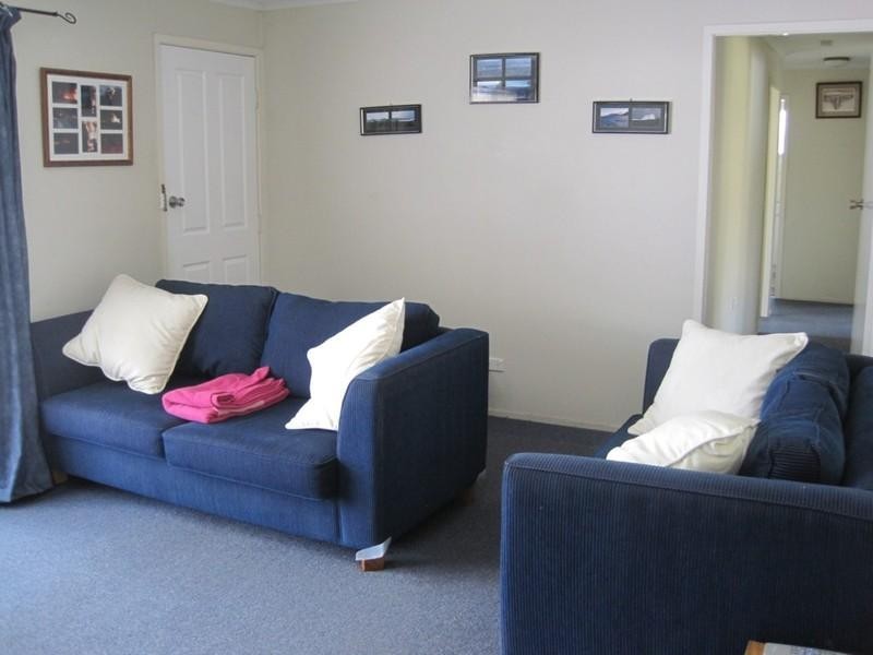 91 Logan Street, Tenterfield NSW 2372