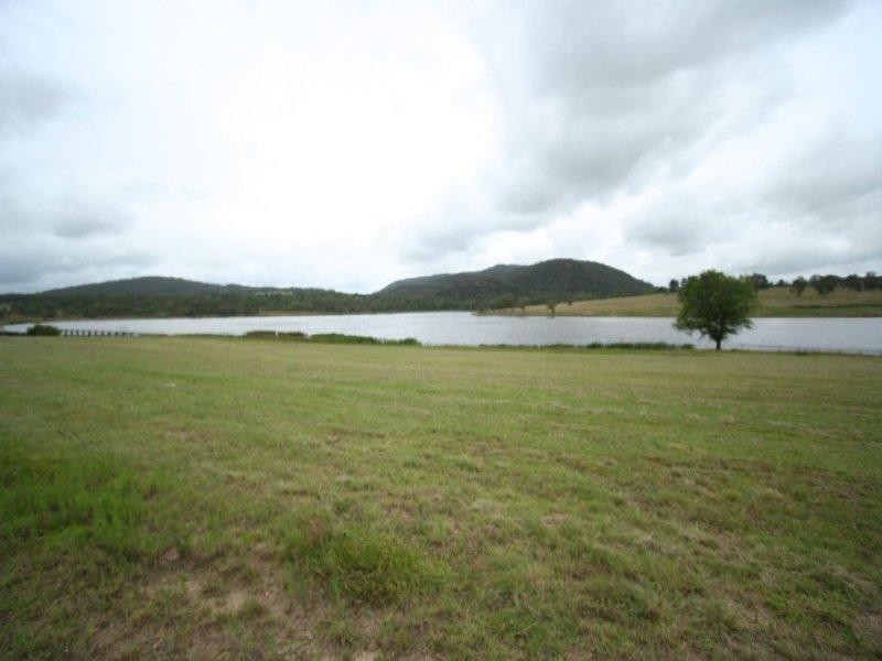 37 Parkes Drive, Tenterfield NSW 2372