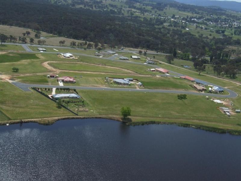 37 Parkes Drive, Tenterfield NSW 2372