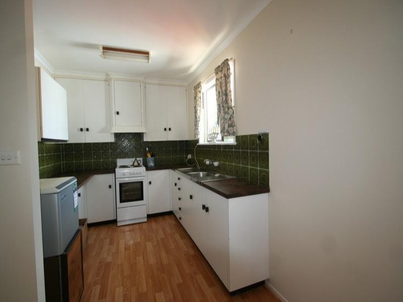 93 Logan Street, Tenterfield NSW 2372