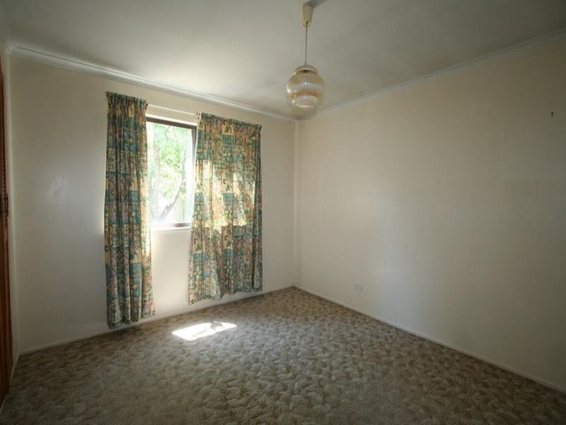 93 Logan Street, Tenterfield NSW 2372