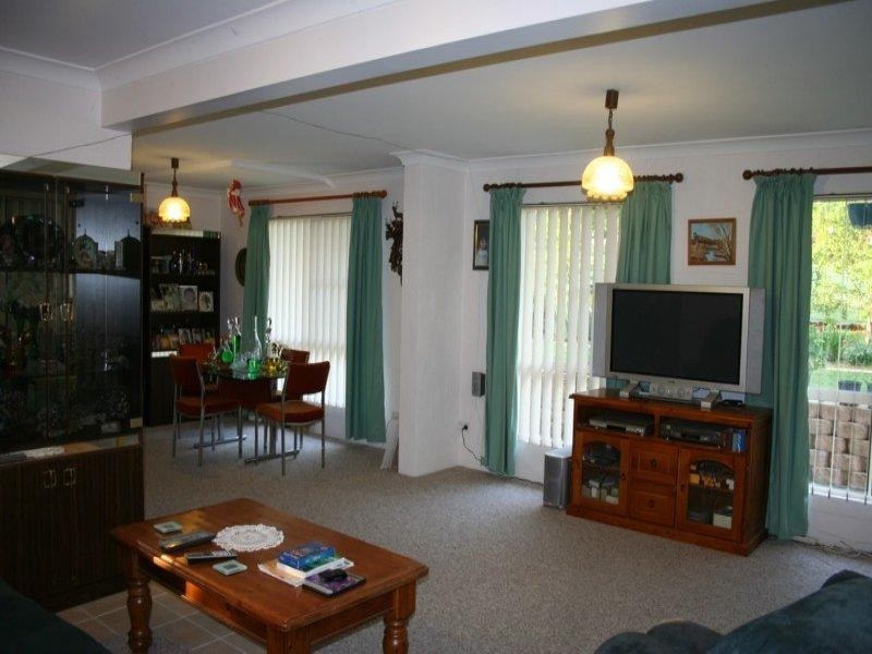 4 Martin Street, Tenterfield NSW 2372
