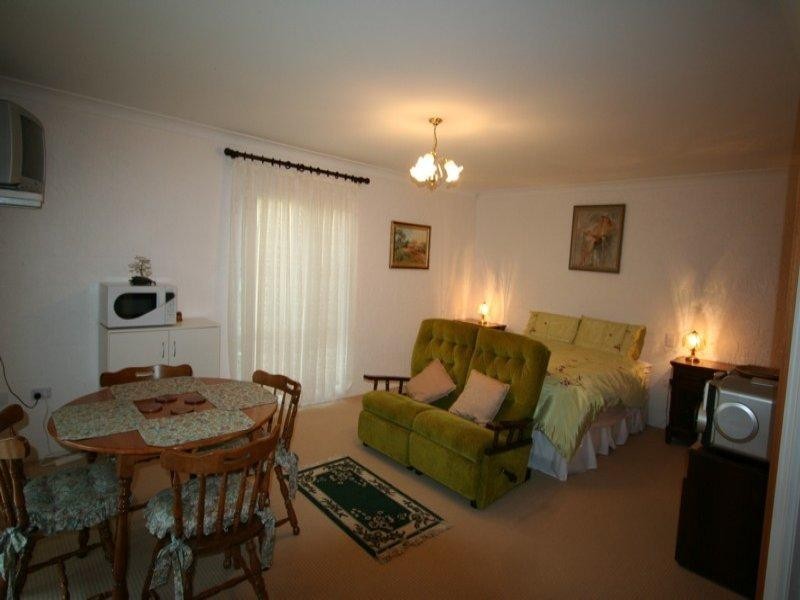 4 Martin Street, Tenterfield NSW 2372