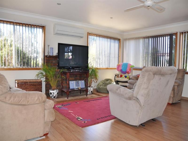 62 Molesworth Street, Tenterfield NSW 2372