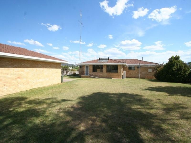 60 High Street, Tenterfield NSW 2372