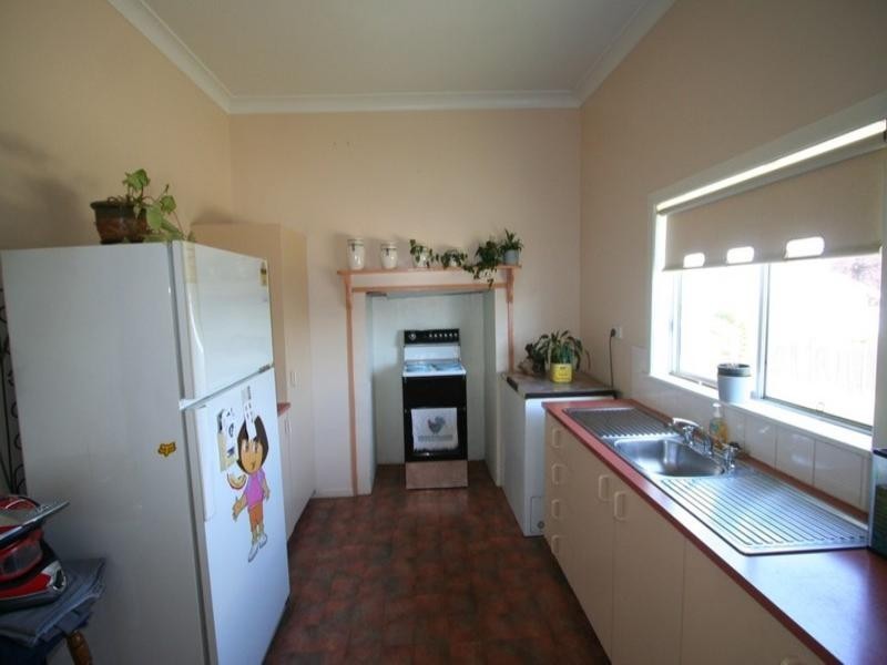 87 Pelham Street, Tenterfield NSW 2372