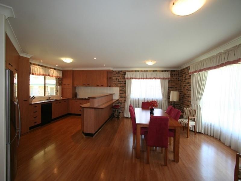 26 East Street, Tenterfield NSW 2372