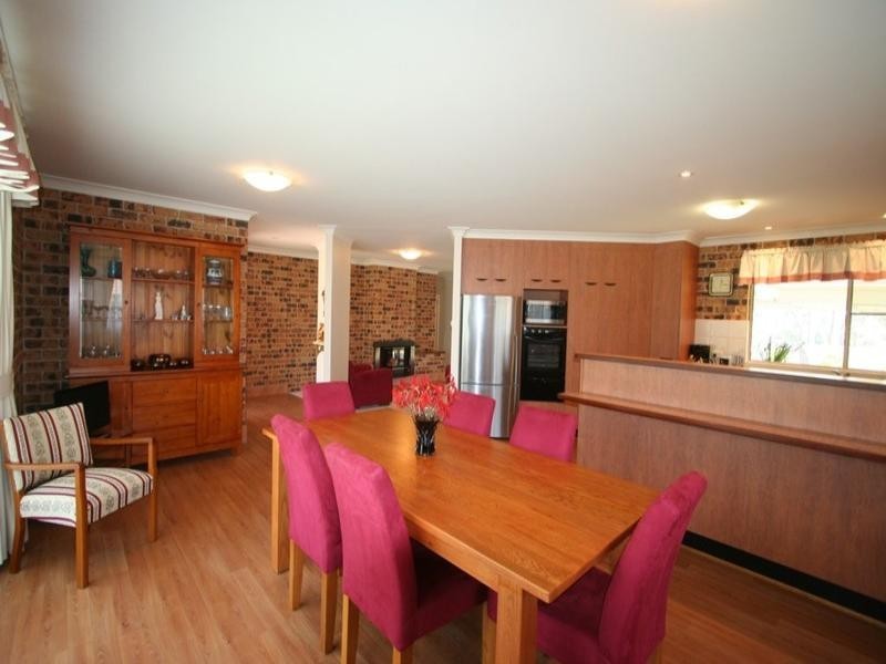 26 East Street, Tenterfield NSW 2372