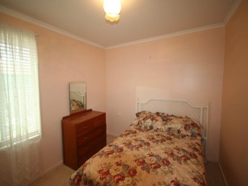 34 Railway Street, Tenterfield NSW 2372