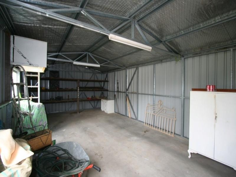 34 Railway Street, Tenterfield NSW 2372