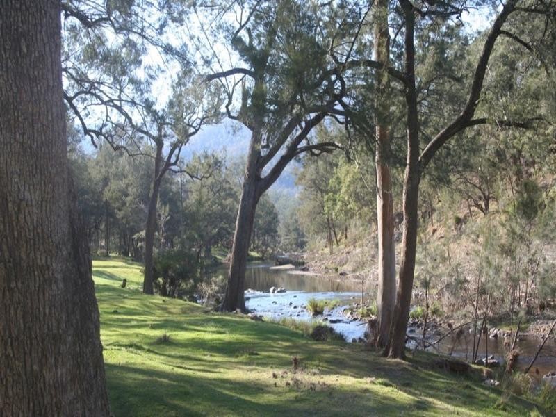 Grasstree Upper Rocky River Road, Tenterfield NSW 2372