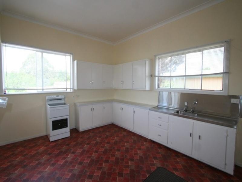 381 Rouse Street, Tenterfield NSW 2372