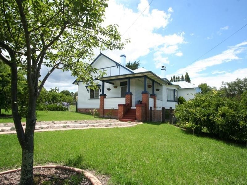 66 Duncan Street, Tenterfield NSW 2372