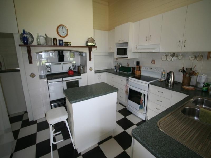 66 Duncan Street, Tenterfield NSW 2372