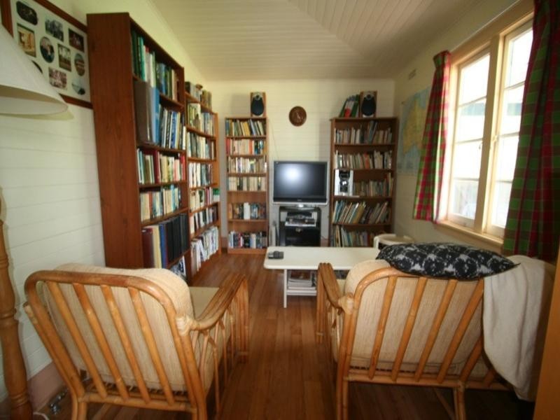 66 Duncan Street, Tenterfield NSW 2372