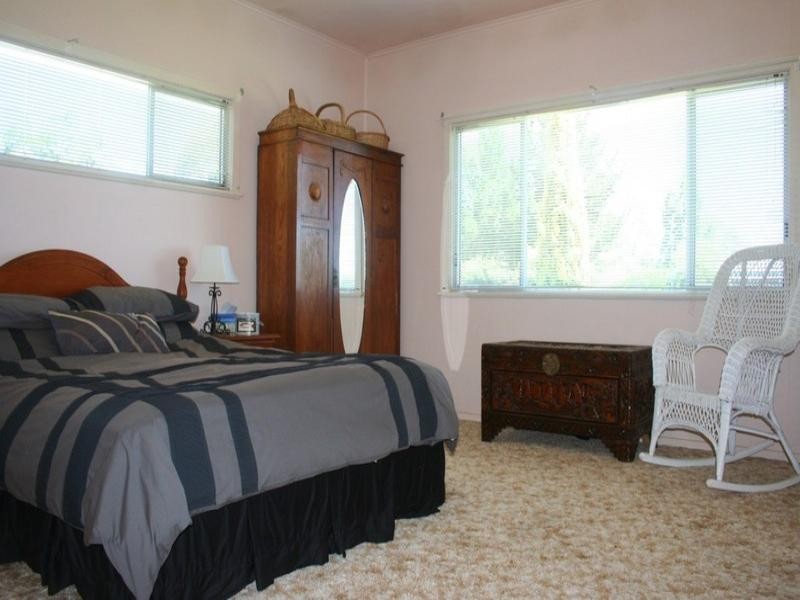 15 Margaret Street, Tenterfield NSW 2372