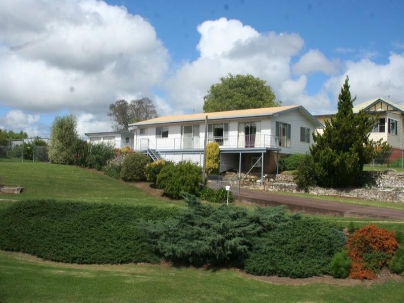 67A High Street, Tenterfield NSW 2372