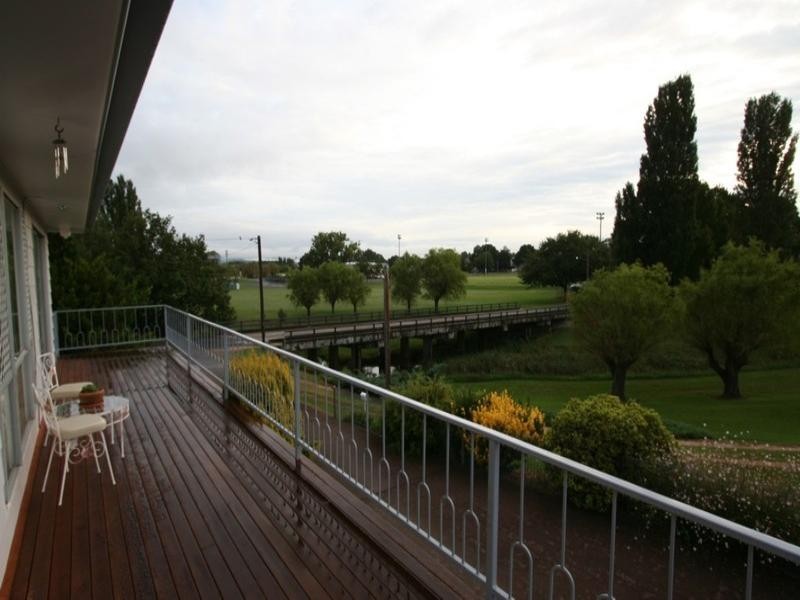 67A High Street, Tenterfield NSW 2372