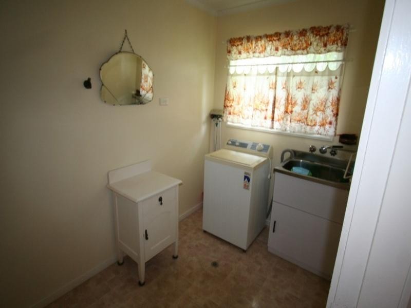 67A High Street, Tenterfield NSW 2372