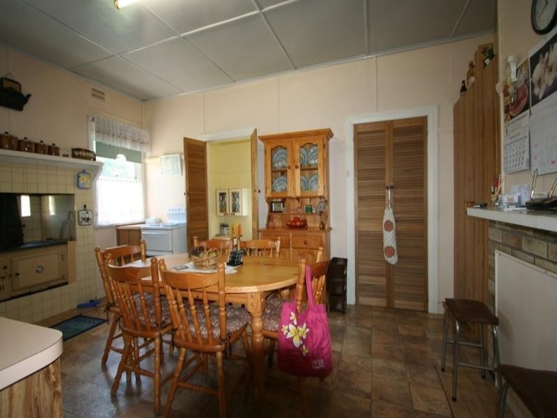 70 Manners Street, Tenterfield NSW 2372