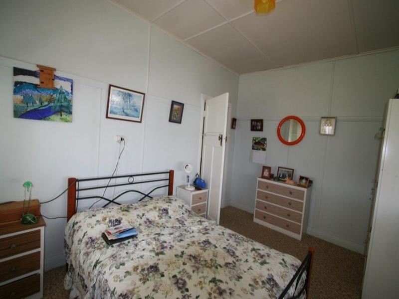 70 Manners Street, Tenterfield NSW 2372