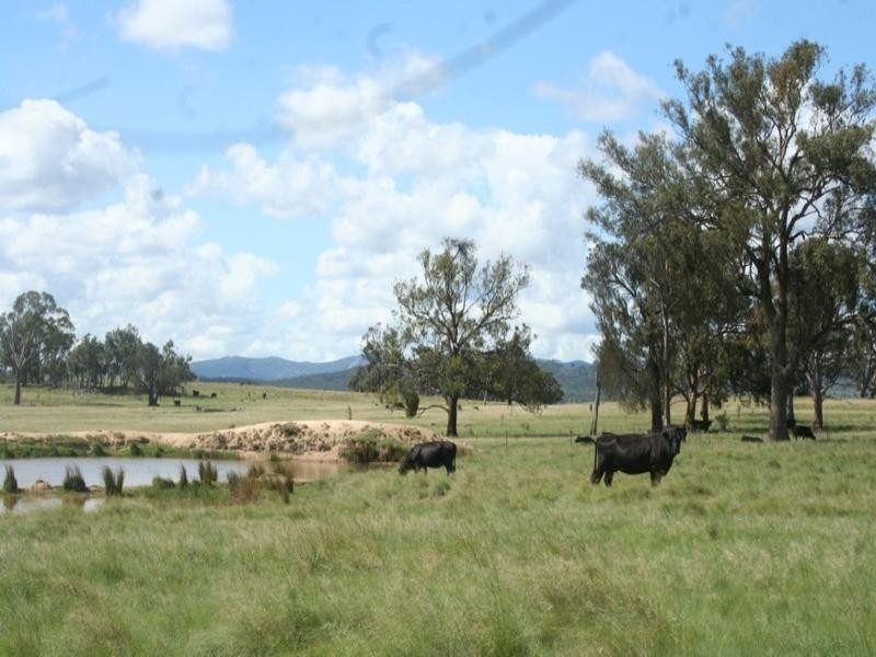 3 Roos Road, Tenterfield NSW 2372