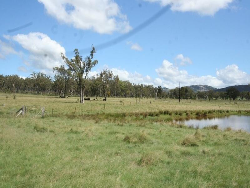 3 Roos Road, Tenterfield NSW 2372